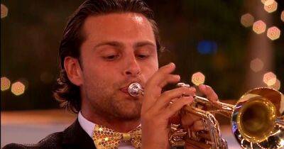 Love Island's Casey's trumpet performance labelled 'just as bad' as Indiyah's recorder act - www.ok.co.uk - Britain