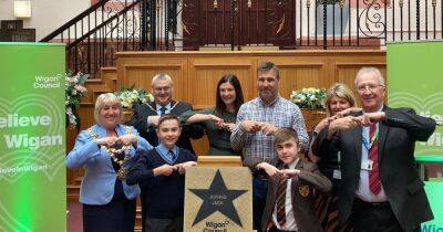 Charity supported by some of rugby's biggest names receives star award - www.manchestereveningnews.co.uk - Britain - county Hall - city Wigan, county Hall