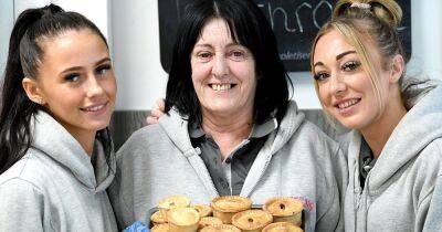 Wigan bakery's 'pepper pie' is a 1,000 a day best seller as age-old family recipe still going strong - www.manchestereveningnews.co.uk - Britain