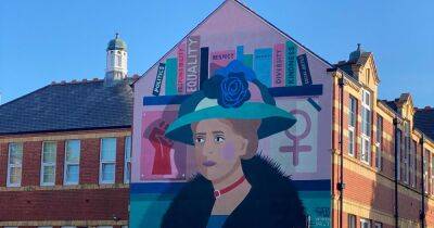 Primary school celebrates International Women's Day with unveiling of mural - www.manchestereveningnews.co.uk - Britain - Manchester