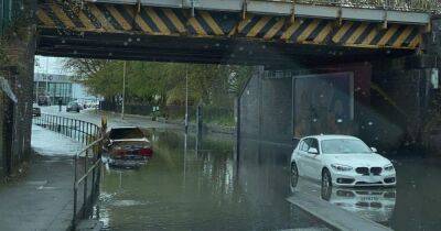 More cars left submerged as heavy rain causes road beneath bridge in Levenshulme to flood AGAIN - www.manchestereveningnews.co.uk - Manchester
