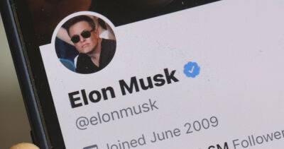 Elon Musk Reveals When Twitter's Legacy Verified Accounts Will Lose Blue Checkmarks For Good - www.justjared.com