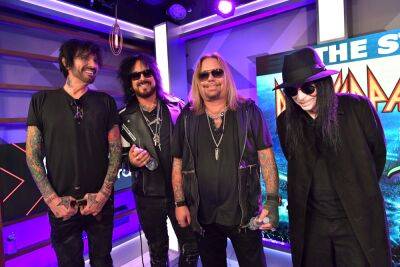 Unpacking Motley Crue’s Mess: Manager Slams Mick Mars’ ‘Smear Campaign’; Guitarist’s Lawyer Says He Is ‘Tired of Being Bullied’ (EXCLUSIVE) - variety.com