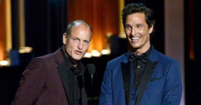 Why Matthew McConaughey Thinks His Mom and Longtime Pal Woody Harrelson’s Dad Might Have Hooked Up - www.usmagazine.com - Texas - Greece