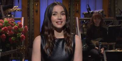 Ana de Armas Speaks Spanish During 'Saturday Night Live' Opening Monologue, Jokes About Learning English & Talks Becoming American Citizen - www.justjared.com - Britain - Spain - New York - USA - Cuba