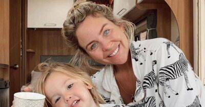 Lydia Bright breaks down as she recalls 'heartbreak' of being single and pregnant - www.ok.co.uk