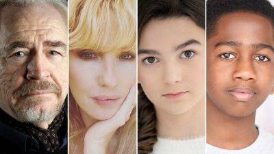 Brian Cox, Kelly Reilly, Brooklynn Prince & Che Tafari Board Paramount+’s Coming-Of-Age Film ‘Little Wing’ From Awesomeness - deadline.com - New York - state Oregon - county Yellowstone