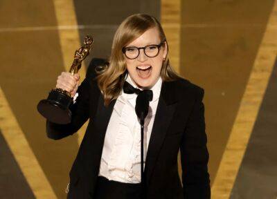 Sarah Polley Instructed To Return Her Oscar In ‘Cruel’ April Fool’s Day Prank From Her 11-Year-Old Daughter - etcanada.com