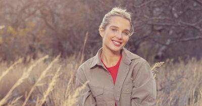 Helen Flanagan shares glimpse at I'm A Celeb isolation including make-up free snap - www.ok.co.uk - South Africa