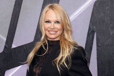 Pamela Anderson Stuns In Sheer Catsuit At H&M x Mugler Launch In New York City - etcanada.com - France - USA - New York