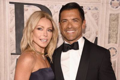 Kelly Ripa Is ‘So Proud’ Of Hubby Mark Consuelos After His First Week As ‘Live’ Co-Host - etcanada.com