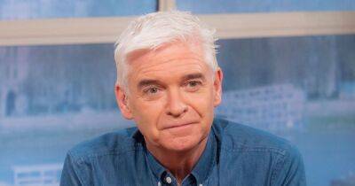 Phillip Schofield's This Morning role 'in doubt as bosses consider reshuffling presenters' - www.ok.co.uk