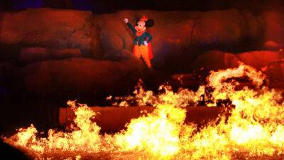 Disney Temporarily Stops Fire Effects Globally After ‘Fantasmic!’ Incident At Disneyland - deadline.com