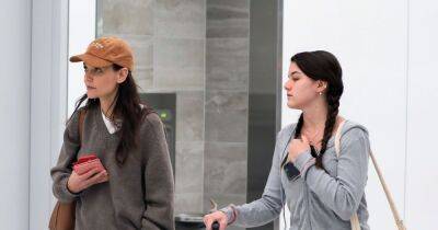 Katie Holmes and lookalike daughter Suri, 17, snapped during rare outing together - www.ok.co.uk - Los Angeles