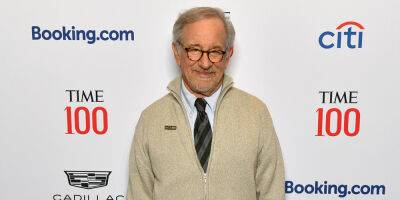 Steven Spielberg Reviews 'Indiana Jones 5,' the First Film He Didn't Direct in the Franchise - www.justjared.com - Indiana - county Harrison - county Ford