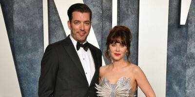 Zooey Deschanel Opens Up About Romance With 'Property Brothers' Boyfriend Jonathan Scott, 'New Girl' Reboot, Thoughts on Taylor Swift & TikTok's 'Twee Core' in 'WSJ. Magazine' Interview - www.justjared.com