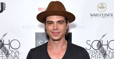 Matthew Lawrence Claims His Agency ‘Fired’ Him for Refusing to Strip in Front of a Famous Director - www.usmagazine.com - Hollywood - county Andrew - city Lawrence