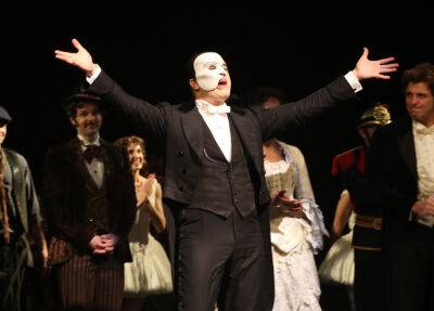 ‘The Phantom Of The Opera’ Ticket Sales Soar As Countdown To Broadway Closing Hits Two-Week Mark - deadline.com - New York - parish St. James