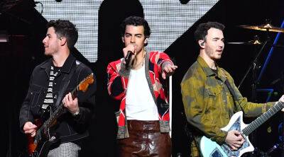 Jonas Brothers Announce Most Ambitious Concert Yet, Will Perform Every Album in One Night - www.justjared.com - New York