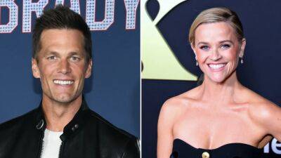 Reese Witherspoon and Tom Brady Not Dating, Say Reese Witherspoon and Tom Brady - www.glamour.com - USA