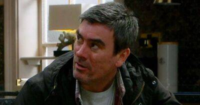ITV Emmerdale fans 'change minds' about Cain Dingle 'replacement' as they spot problem in threat scenes - www.manchestereveningnews.co.uk
