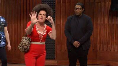 SNL: Molly Shannon Kicks, Stretches And Jumps Back Into Playing Sally O’Malley - deadline.com - Las Vegas