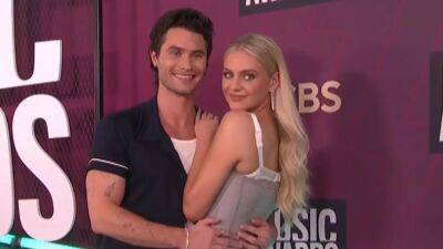 Kelsea Ballerini and Chase Stokes Cuddle Up in Rare PDA Pic: 'You Cute' - www.etonline.com