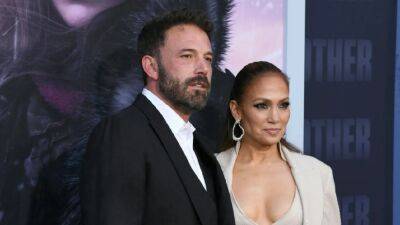 Jennifer Lopez and Ben Affleck Share a Sweet Kiss at 'The Mother' Premiere - www.etonline.com
