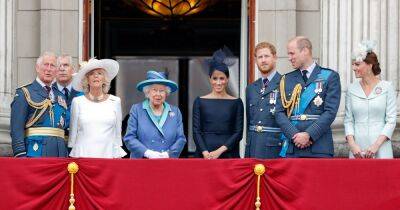 Late Queen 'would have wanted Andrew and Harry on balcony', says royal expert - www.ok.co.uk - county King And Queen