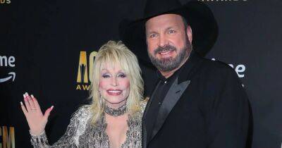 Dolly Parton Jokes About a Threesome With Garth Brooks at 2023 ACM Awards After He Calls Her ‘GOAT’ of Country Music - www.usmagazine.com - Texas