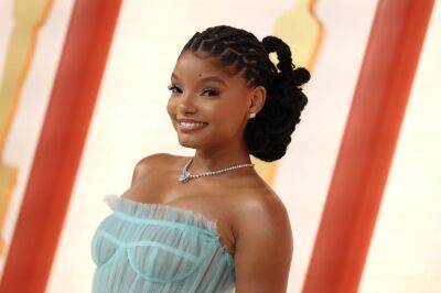Halle Bailey Explains Why It Took Her One Whole Day To Perfect Ariel’s Hair Flip In ‘The Little Mermaid’ - etcanada.com