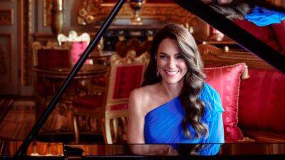 See Kate Middleton Play the Piano in Eurovision Song Contest Opener - www.etonline.com - Britain - Ukraine - Indiana