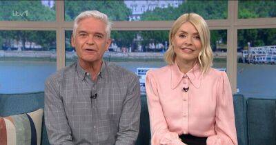 ITV bosses 'call crisis meeting' after Holly Willoughby and Phillip Schofield's return to This Morning amid 'feud' - www.ok.co.uk