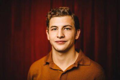 Tye Sheridan Launches New Production Company Dogwood Pictures As Banners First Film ‘Black Flies’ Bows At Cannes - deadline.com - USA - Texas - county Sheridan