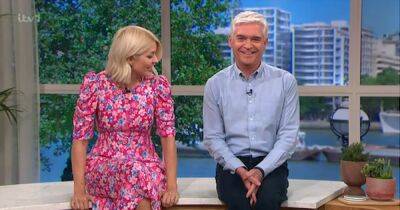 Fans claim 'no chemistry' between Holly Willoughby and Phillip Schofield amid 'rift' rumours - www.dailyrecord.co.uk