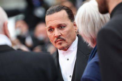 Johnny Depp Forces 27-Minute Cannes Press Conference Delay After Being Stuck in Traffic - variety.com - France