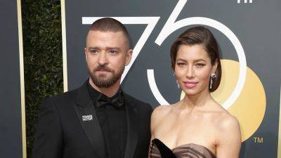 Justin Timberlake Pokes Fun at Social Media Comment That His 'Girlfriend Looks Like Jessica Biel' - www.etonline.com