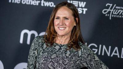 Molly Shannon on Returning to 'SNL' and Her Wild Makeover in 'The Other Two' Season 3 (Exclusive) - www.etonline.com
