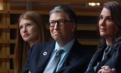 Bill and Melinda Gates reunite at daughter Jennifer’s graduation - us.hola.com - city Columbia