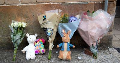 Teddy bears and floral tributes left for Scots boy, 4, outside flat where dad killed him - www.dailyrecord.co.uk - Scotland