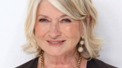 Martha Stewart Knows She's a Sex Symbol, and Totally Loves It - www.glamour.com