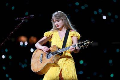 Taylor Swift ticket snafu leads Massachusetts dad to spend $21K for last-minute seats for daughter, friends - nypost.com - Taylor - state Massachusets - county Swift