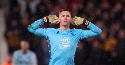 Nottingham Forest 'stance' on signing Man United loanee Dean Henderson and more transfer rumours - www.manchestereveningnews.co.uk - Manchester