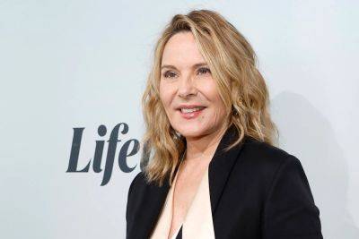 Kim Cattrall Responds To ‘Emily in Paris’ Rumours While Teasing ‘Funny’ New Netflix Series - etcanada.com - France - Paris - USA - New York - county Tate - county Sebastian