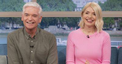 Holly Willoughby breaks social media silence as Phillip Schofield quits ITV - www.dailyrecord.co.uk - Britain