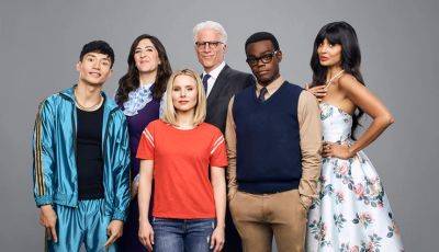 ‘The Good Place’ Cast Has Lunchtime Mini-Reunion - deadline.com - county Harper