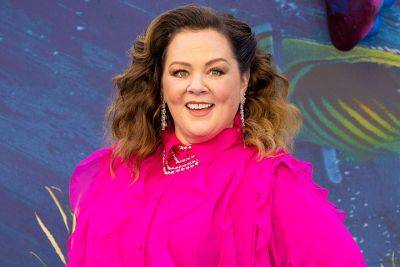 Melissa McCarthy’s Makeup Artist In ‘The Little Mermaid’ Fires Back At Critics: ‘Why Can’t I Do As Good A Job As A Queer Makeup Artist?’ - etcanada.com