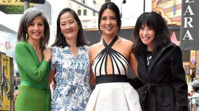 See the 'Joy Luck Club' Stars Reunite for Ming-Na Wen's Hollywood Walk of Fame Ceremony - www.etonline.com - Los Angeles - USA