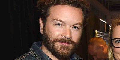 Danny Masterson Charged with Two Counts of Forcible Rape, Faces 30 Years in Prison - www.justjared.com