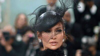 Jennifer Lopez Dropped Her Pre-Met Gala Skincare Routine - www.glamour.com
